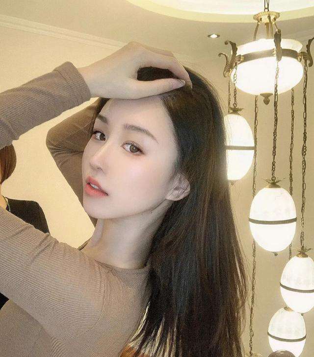 a lot of stories手游中文版下载